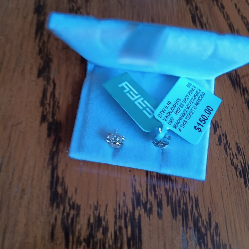 *Price Drop* New Effy Sterling Silver 1/10 ct. t.w. Lab Grown Diamond Earrings - Picture 4 of 5
